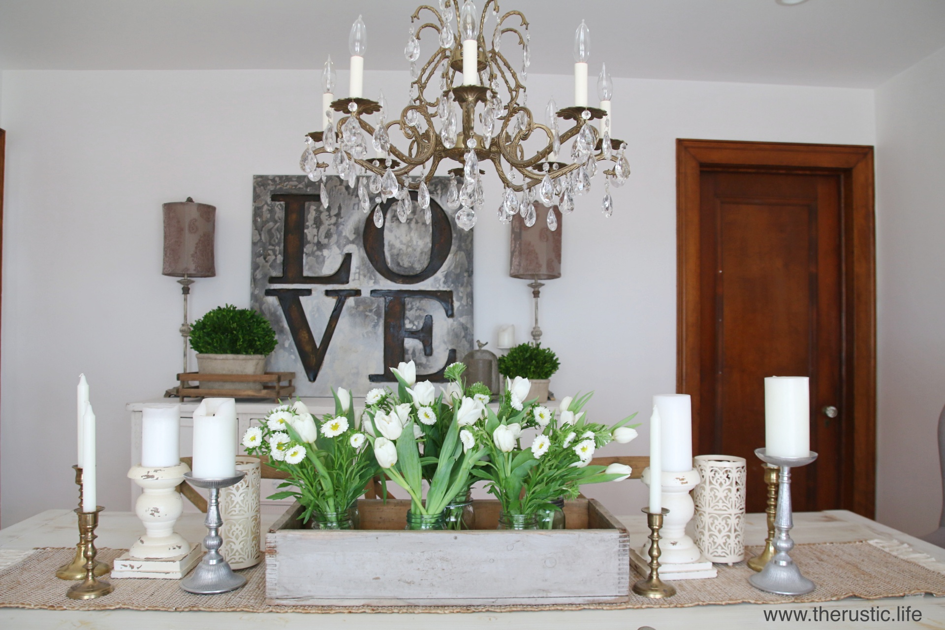 farmhouse dining room